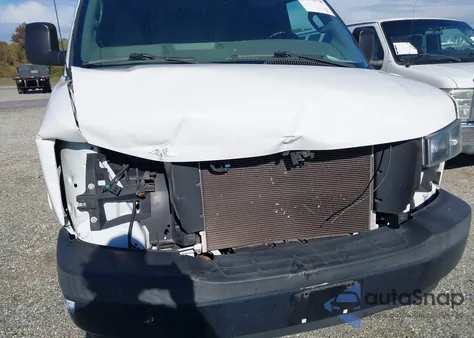 2018 Chevrolet Express 2500 Work Van from USA, damaged, VIN 1GCWGAFP9J1333504